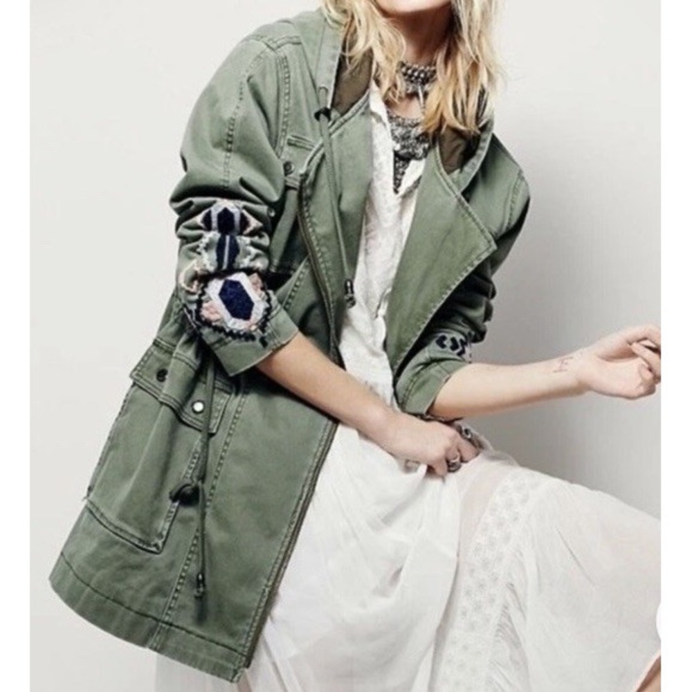 Free People Khaki Green Military Jacket XS Oversized Embroidered Hooded Pockets‎
